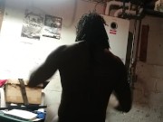 Crunches from behind