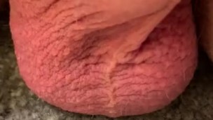 Jumping testicles