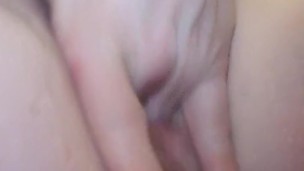 My tight little pussy sure loves to squirt