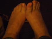 Teen Takes Off Socks And Stretches Her Toes 12/16