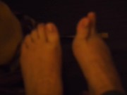 Teen Takes Off Socks And Stretches Her Toes 14/16