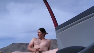 Fun in the sun (Public Masturbation) **Full Version**