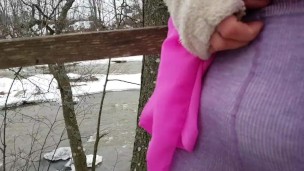 Flashing a Wet Diaper Outdoors