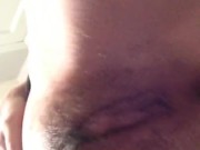 Upclose Peeing 16/16