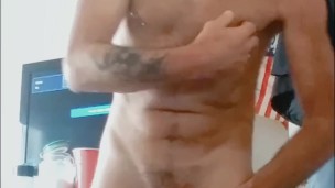 Watching Porn & Jerking Off on Webcam