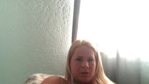 Lonely mom sneaks away for morning squirt
