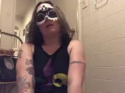 Pinkangelxxx7 - Playing With My Mardi Gras Mask And Beadssss...