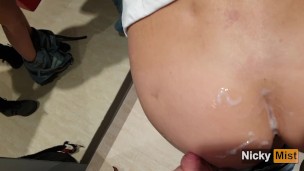 Amateur couple wasn't catch while fucks in puma store