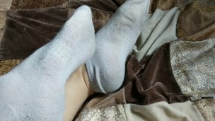 white ankle socks joi