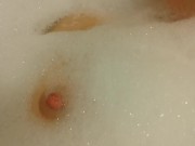 Bubbles - Screenshot 2 of 16 - Bath