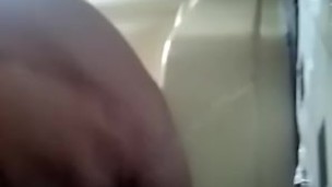 Squirting all over the floor