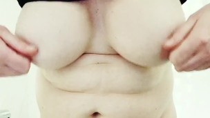 Short teaser: bbw jiggling F cup boobs