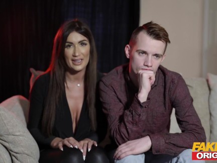 Fake Neighbourhood Married couple from next door show their sex tape