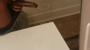 KingLeion BBC jerk off and cum