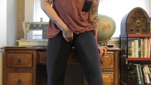 Pissing Myself & Masturbating