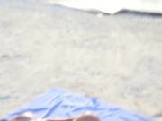 Nicky Ferrari Masturbandome en la Playa.