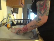 Washing Dishes - Screenshot 4 of 16 - Doing Dishes