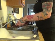 Washing Dishes - Screenshot 6 of 16 - HD