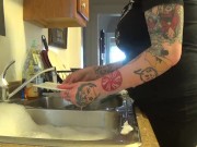 Washing Dishes - Screenshot 8 of 16 - Dishes