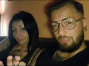 Due amanti maiali danno lezione di squirting 2/16