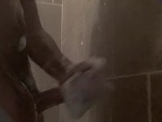 Shower time fun - Screenshot 10 of 16 - Handjob