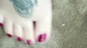 BBW Feet - Foot Fetish - Toe Fetish DAYTONA HALE