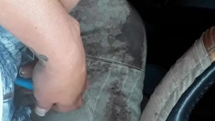 More lighter pussy play in car