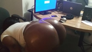 Chocolate booty bouncing