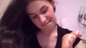 Little slut uses vibrator and licks her feet xo