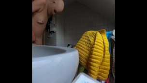 try to go to Toilette with Vagina