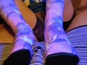 Sexy footjob gets a big cumshot 2/16