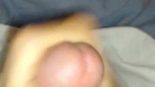 Rapid Wank & plenty of cum
