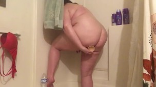 PAWG FUCKING AND VIBRATING IN THE SHOWER, I LOVE ANAL