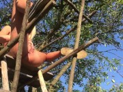 Claudia Macc-Public pee