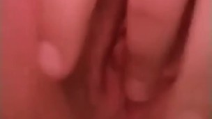 Im horny, someone fill up my tight pussy !