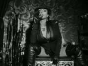 Mistress Kennya is Boss 10/16