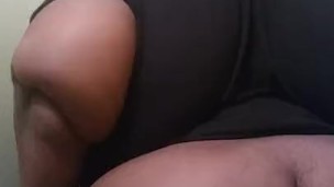 Fat ass shaking