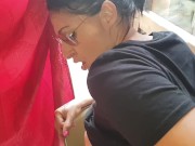 Milf viene scopata mentre sistema la spesa e poi si lecca tutta la sborra 9/16