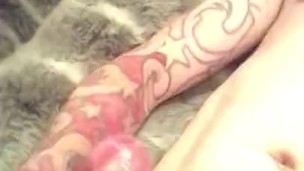 Sloppy wank with tattoos