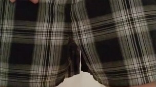 Desperate guy had to pee
