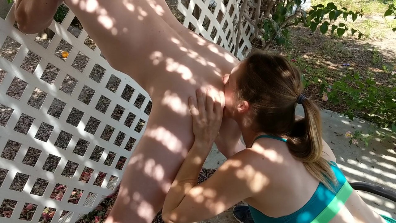 Sporty Backyard Asslicking - Free Sex Video - RedTube
