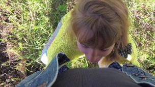Risky outdoor sex pov. Guy fucked a Russian slut in the park and cum mouth