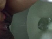 Pee pee - Screenshot 11 of 16 - Peeing
