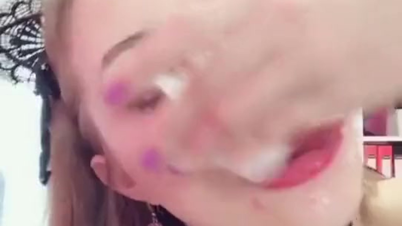Sloppy deepthroat spit drool covered wrecked face throat bulge