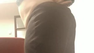 Mature BBW MILF masturbating at work!