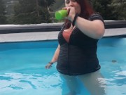 Inflating in the hot tub 5/16