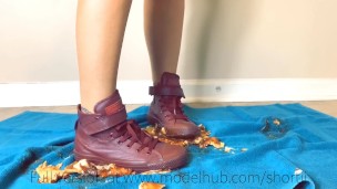 Sneaker Crush preview