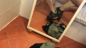 bathroom wank
