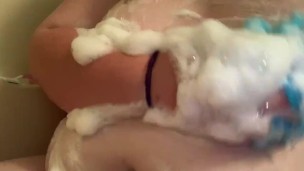 BUBBLELY BOOBS TIME!