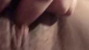 Master bating that pussy